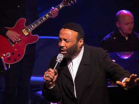 andraecrouch.jpg